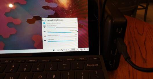 Surface Go with Linux 平板电脑的电池寿命评测