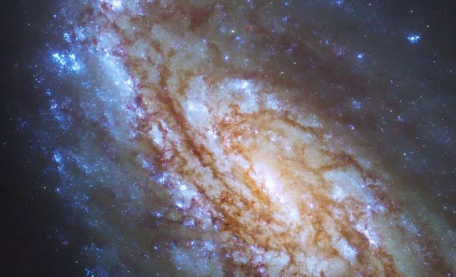 科学家称星系团可用作暗物质对撞机来了解不可见粒子的性质